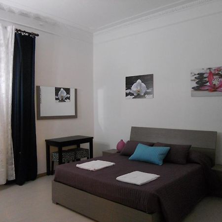 Aloha Rome 2 Hotel Quarto foto