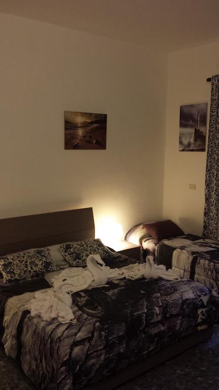 Aloha Rome 2 Hotel Quarto foto