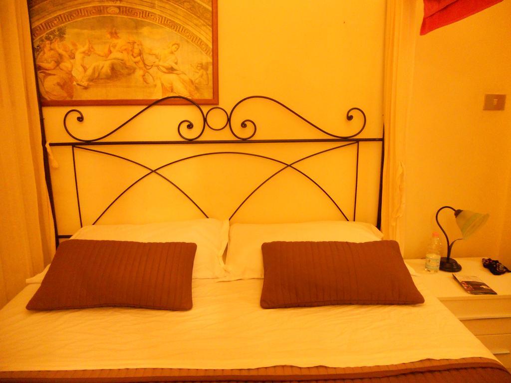 Aloha Rome 2 Hotel Quarto foto